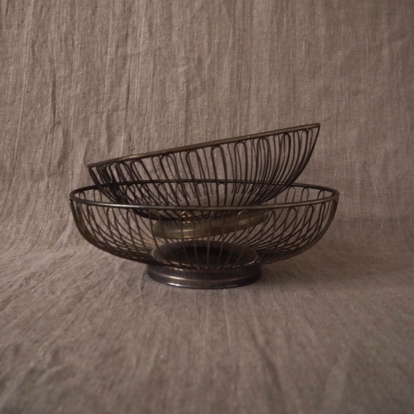 Wire Baskets - Picture 1 of 3